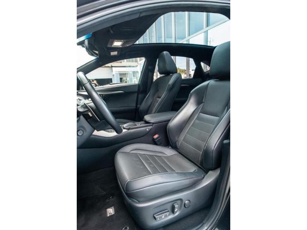 Lexus NX 200T