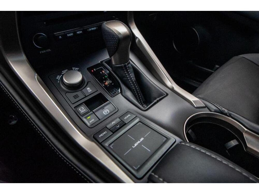Lexus NX 200T