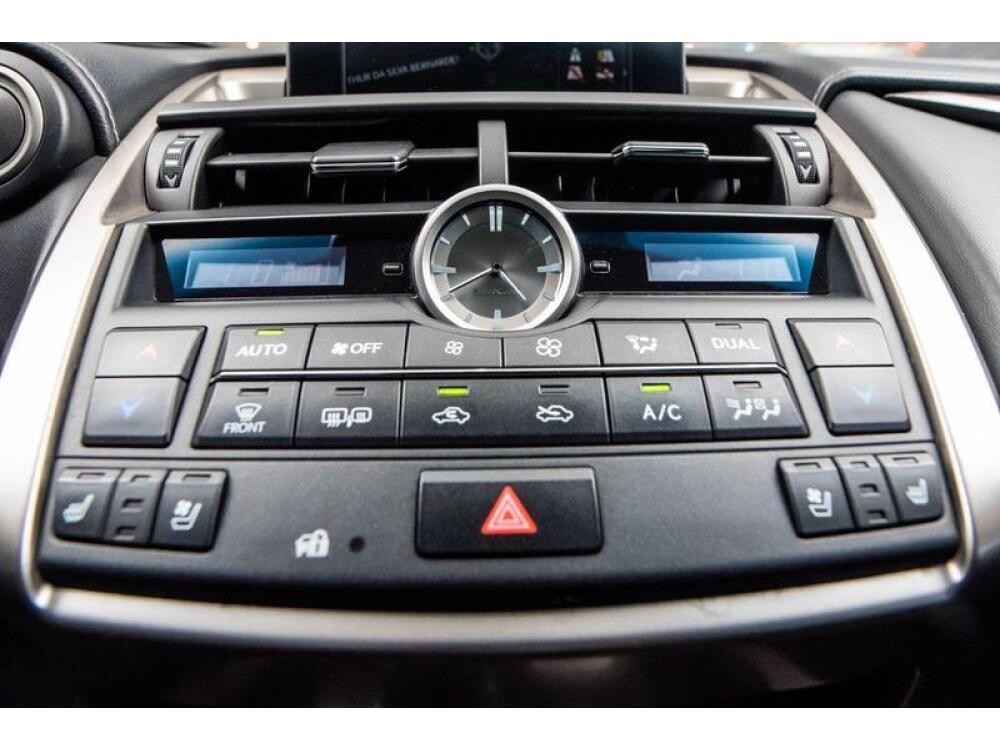 Lexus NX 200T