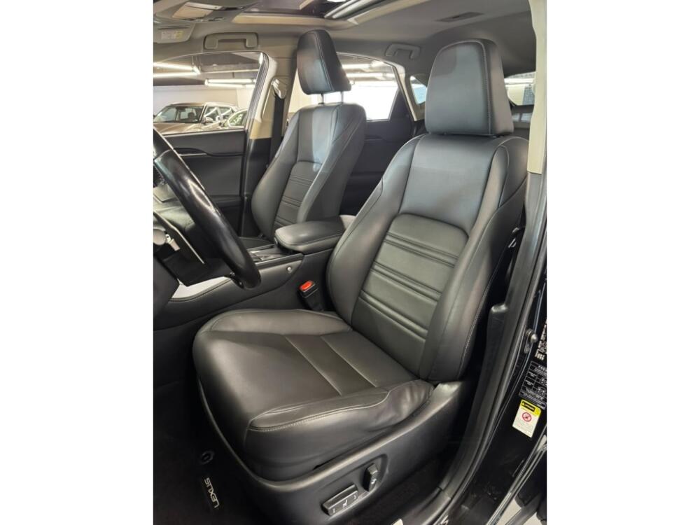 Lexus NX 200T