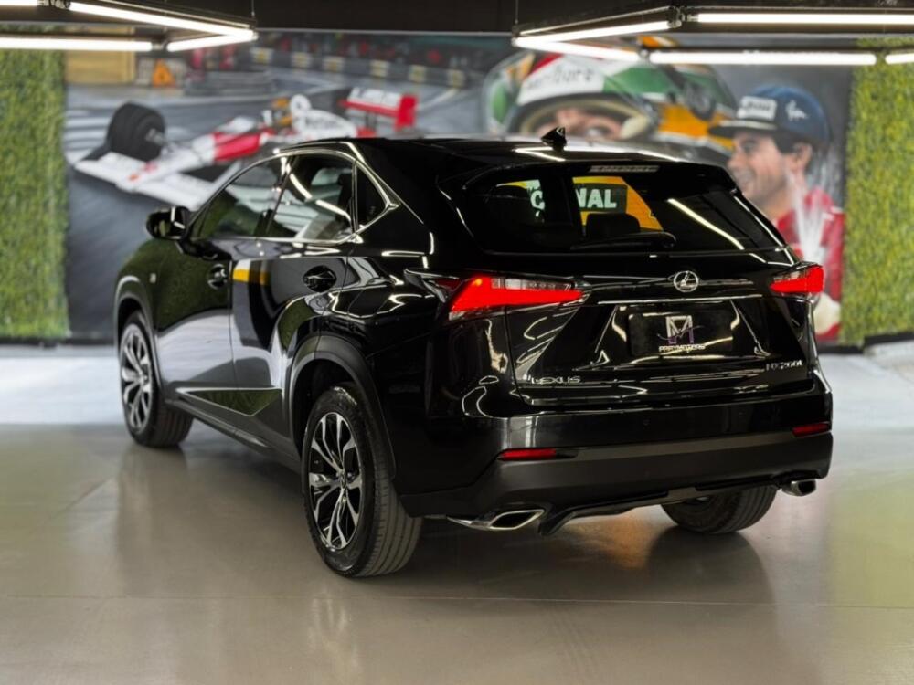 Lexus NX 200T