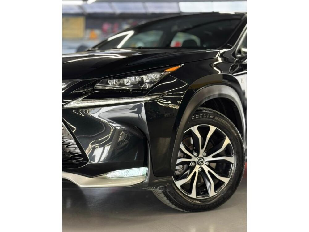Lexus NX 200T