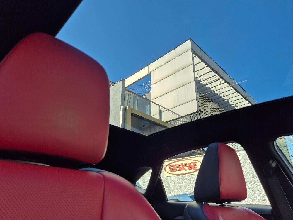 Lexus NX 300