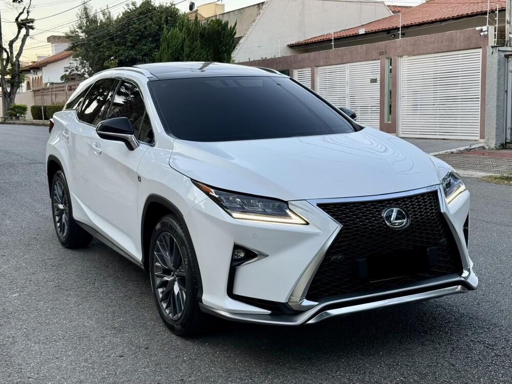 Lexus NX 300