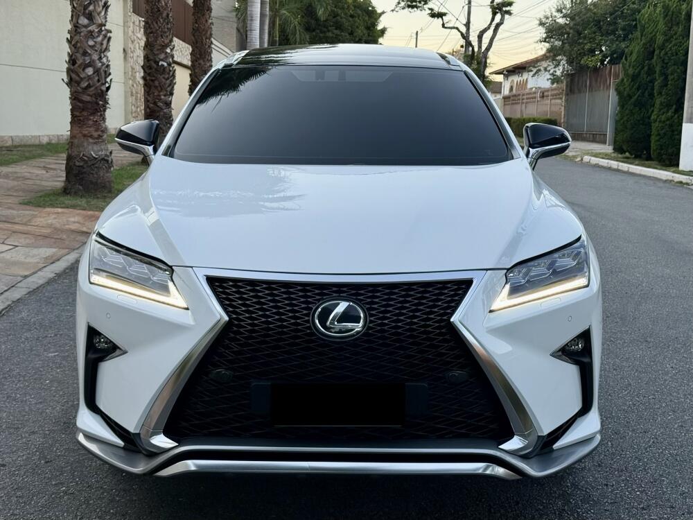 Lexus NX 300