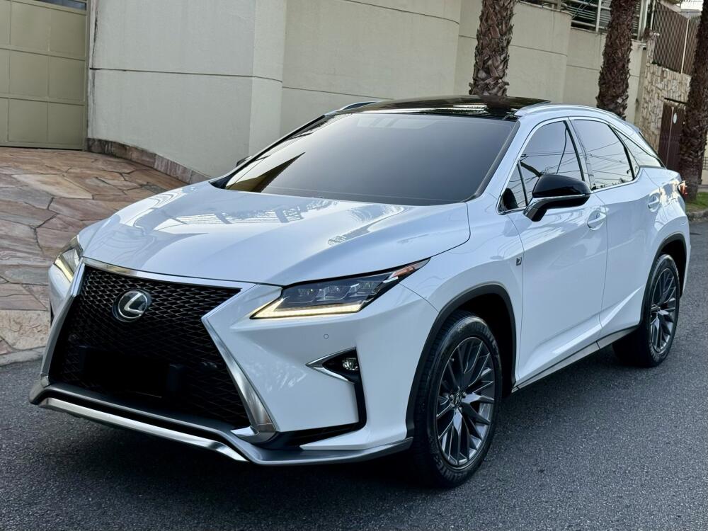 Lexus NX 300