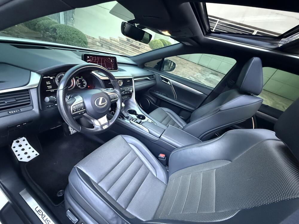 Lexus NX 300