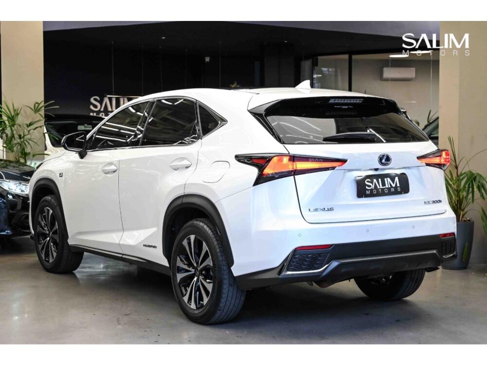 Lexus NX 300H
