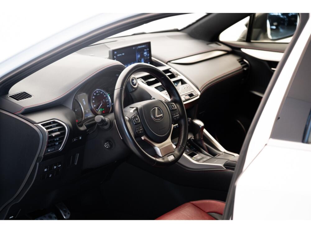 Lexus NX 300H