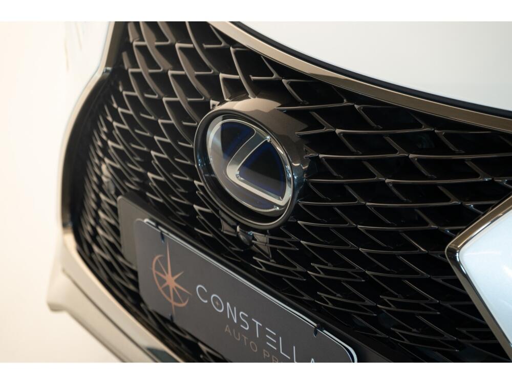 Lexus NX 300H