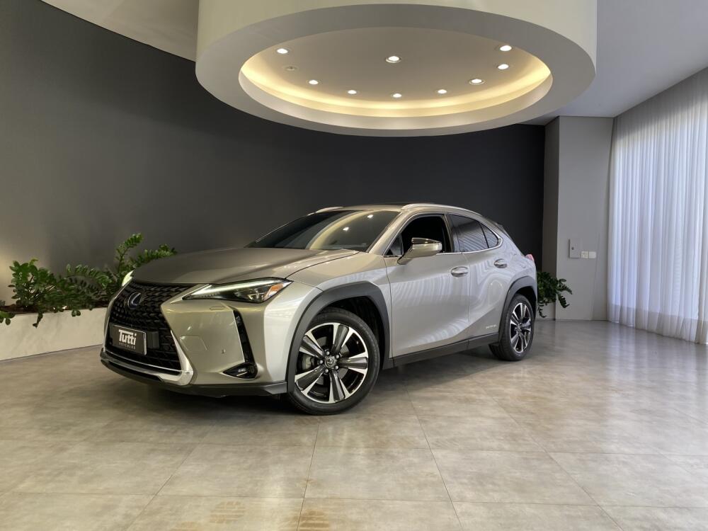 Lexus UX 250H
