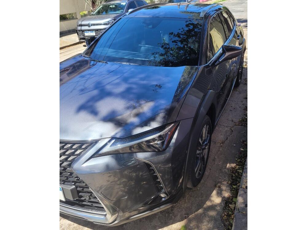 Lexus UX 250H