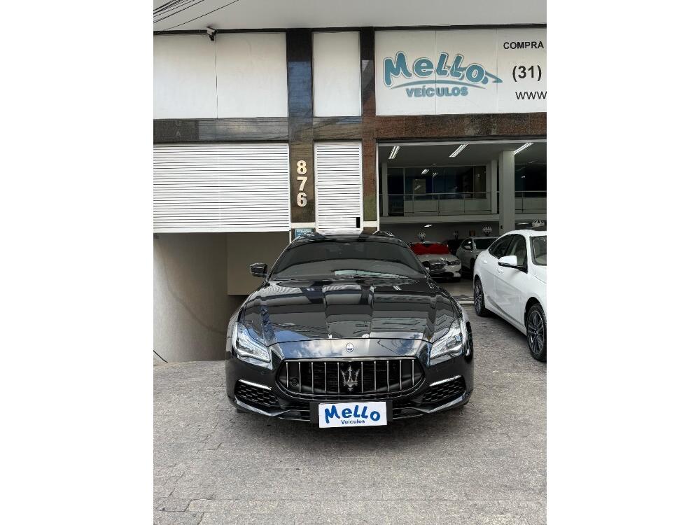 Maserati Quattroporte