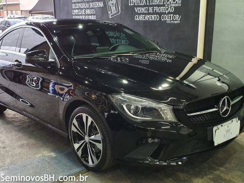 Mercedes Benz CLA 200 Mercedes Benz CLA 200