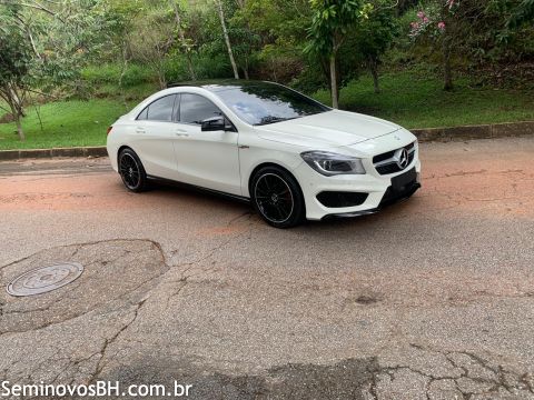 Mercedes Benz CLA 200 Mercedes Benz CLA 200