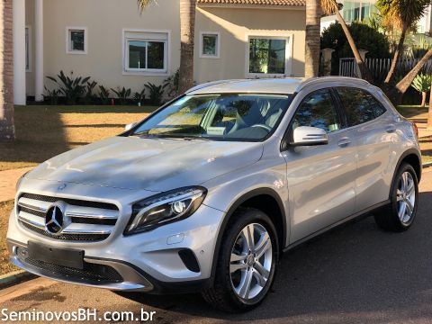 Mercedes Benz GLA 200 Mercedes Benz GLA 200