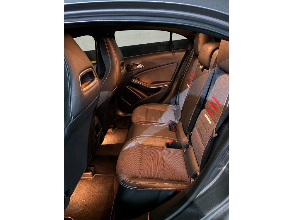 Mercedes Benz A 200