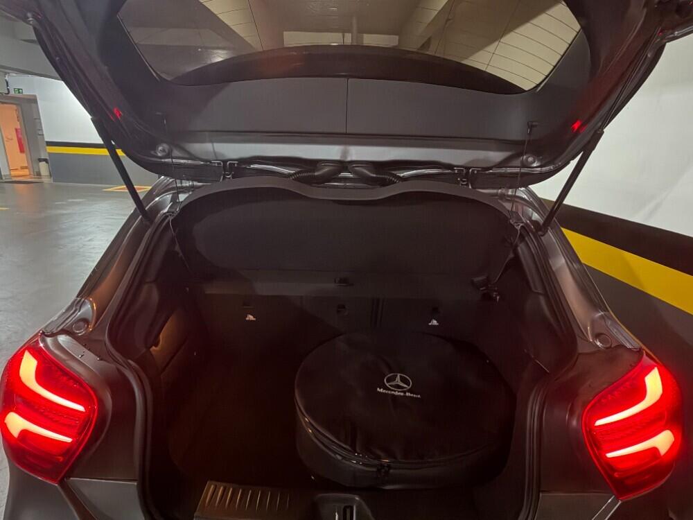 Mercedes Benz A 200