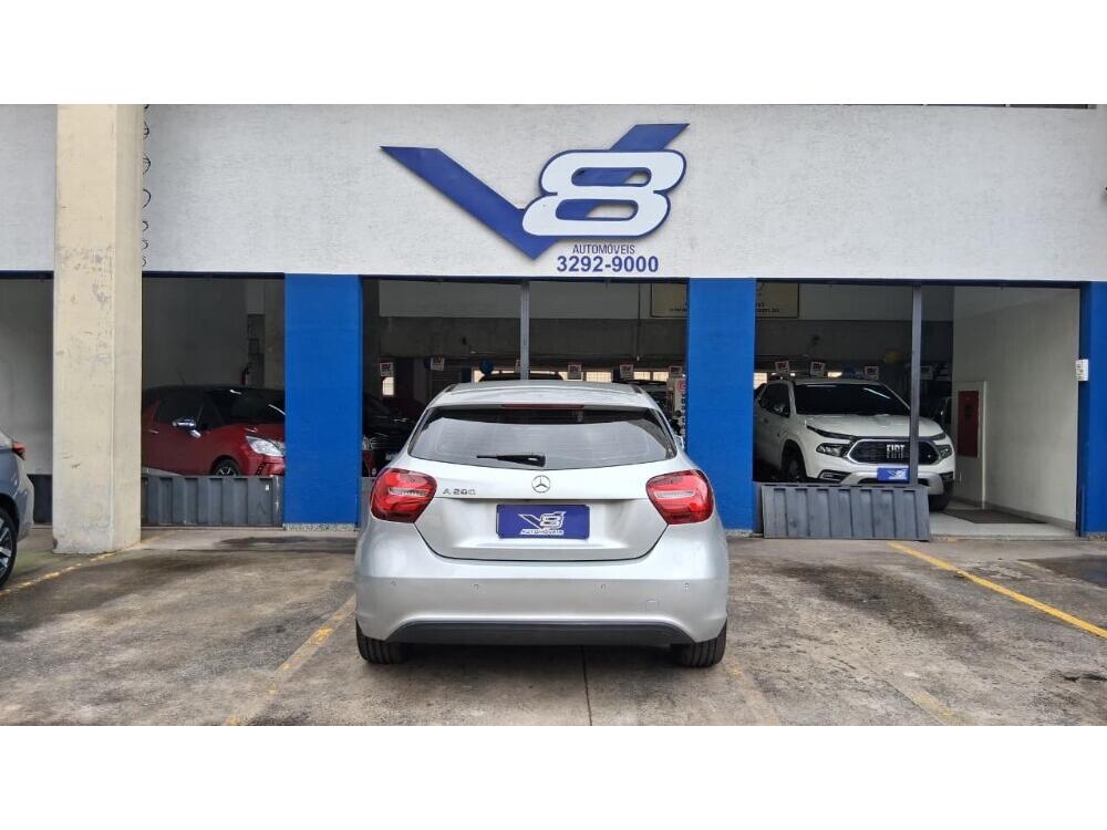 Mercedes Benz A 200