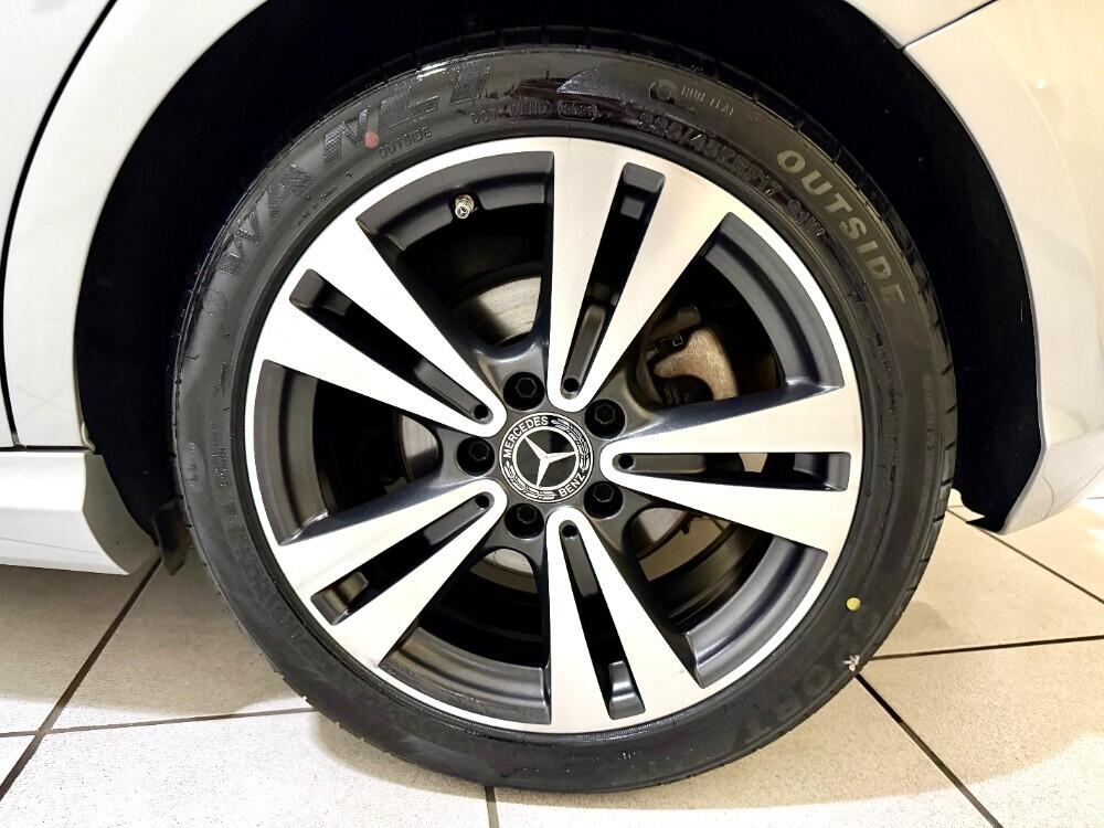 Mercedes Benz A 200