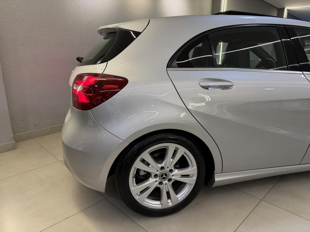Mercedes Benz A 200