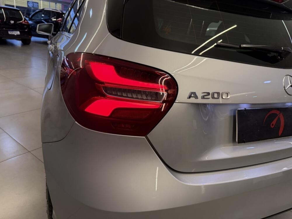 Mercedes Benz A 200
