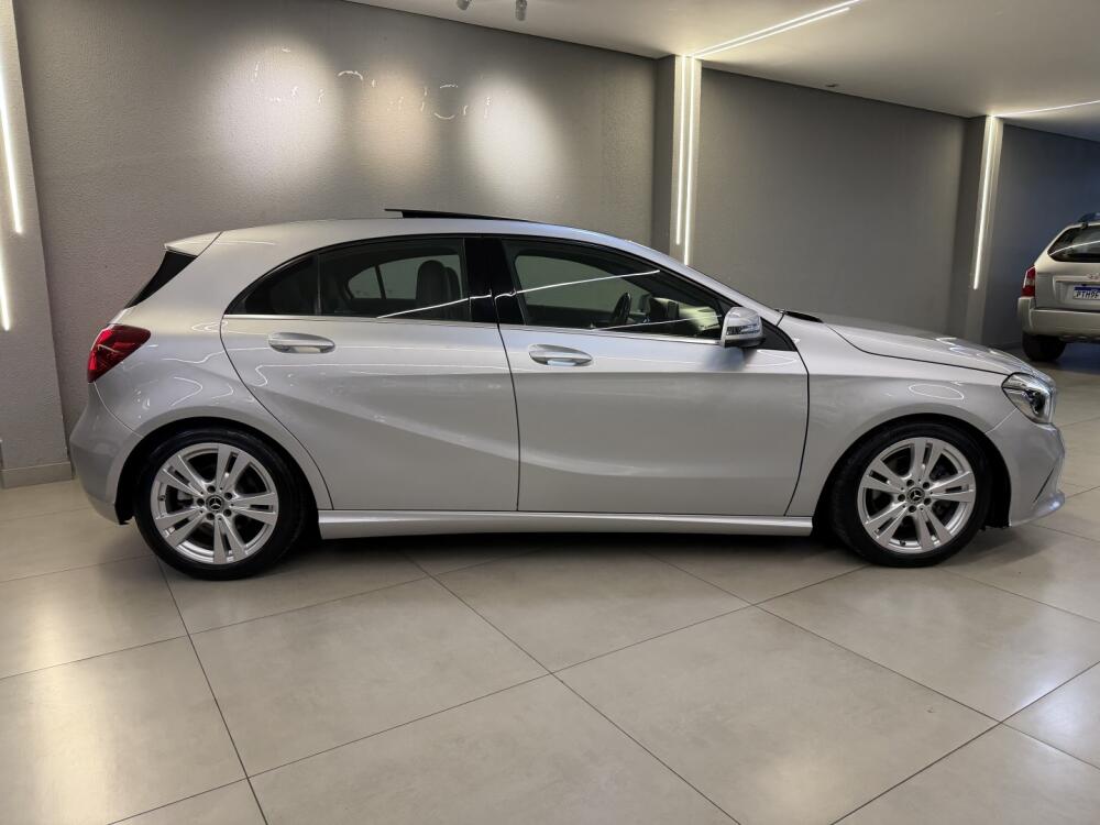 Mercedes Benz A 200