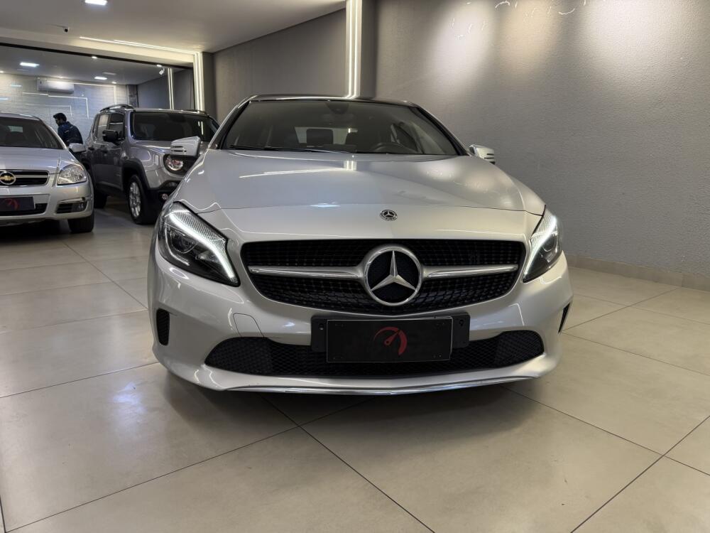 Mercedes Benz A 200