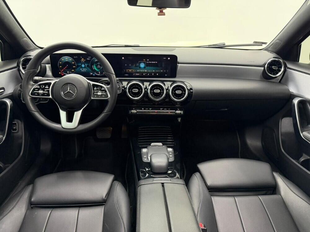 Mercedes Benz A 200