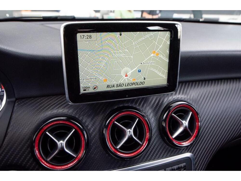 Mercedes Benz A 45 AMG