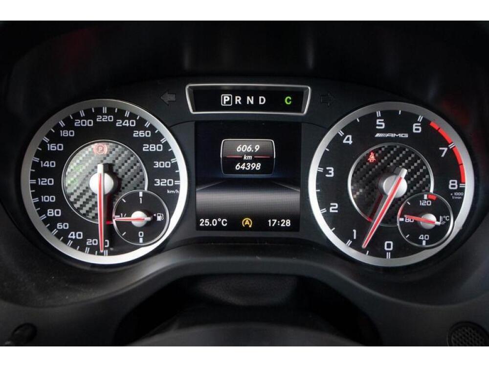 Mercedes Benz A 45 AMG