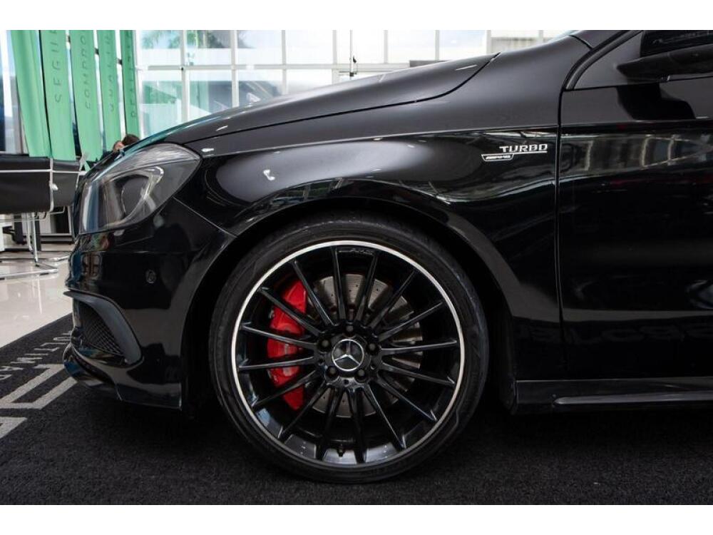 Mercedes Benz A 45 AMG