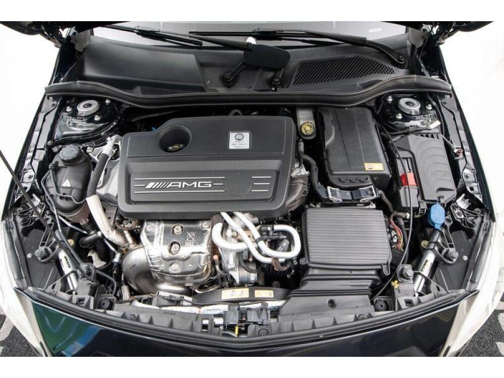 Mercedes Benz A 45 AMG