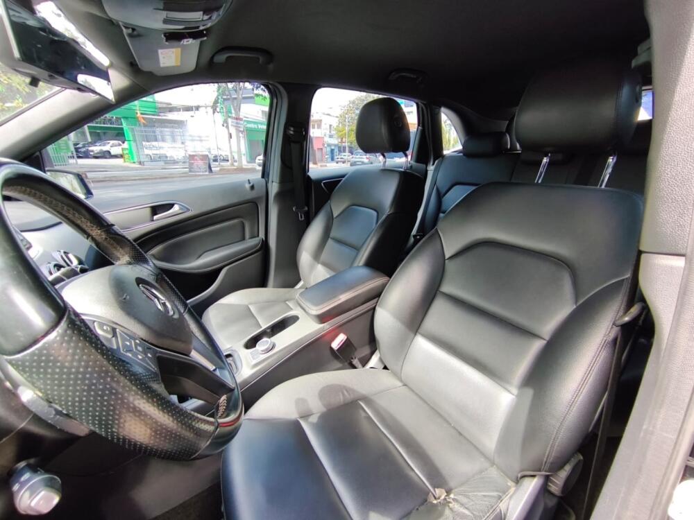 Mercedes Benz B 200