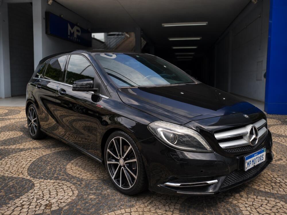 Mercedes Benz B 200