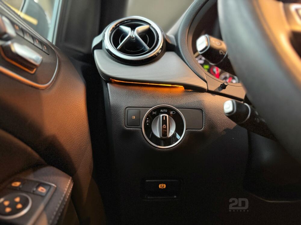 Mercedes Benz B 200