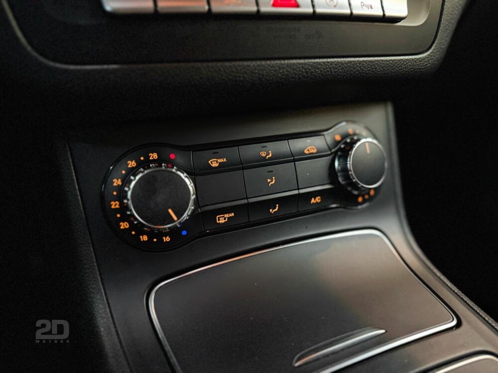Mercedes Benz B 200
