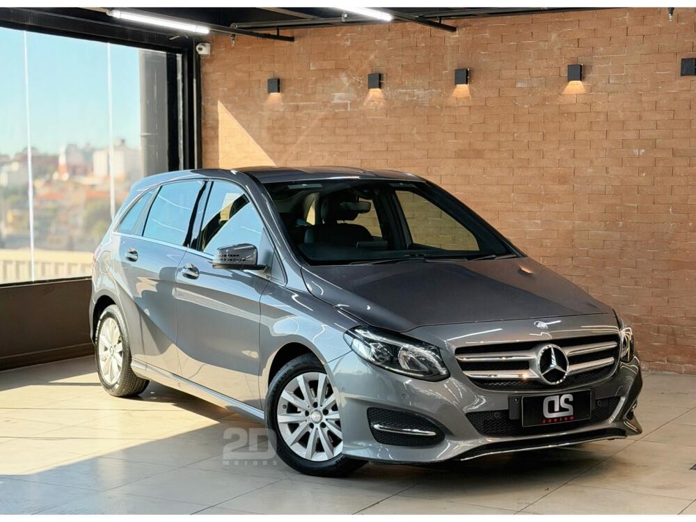 Mercedes Benz B 200