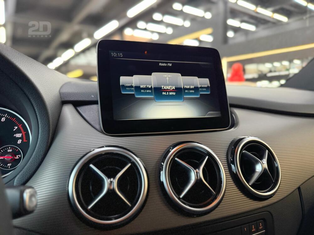 Mercedes Benz B 200