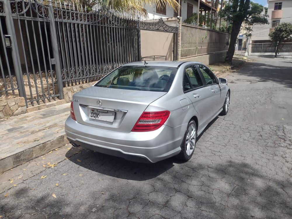 Mercedes-Benz C 180 C-180 CGI Classic 1.8 16V 156cv Aut. 2013