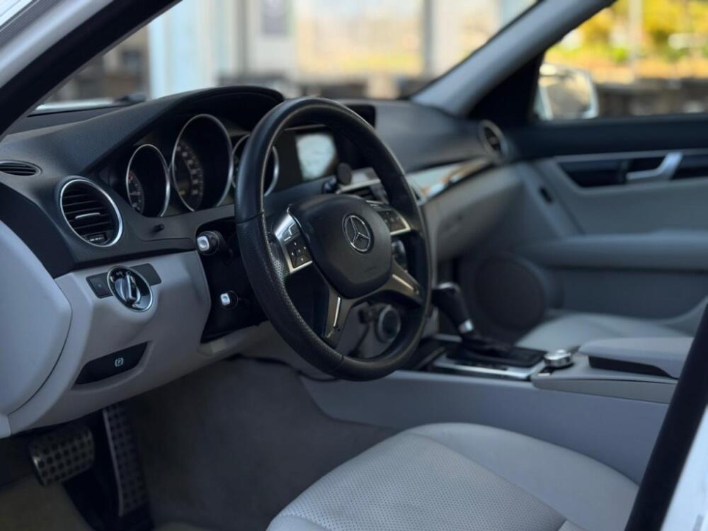Mercedes Benz C 180