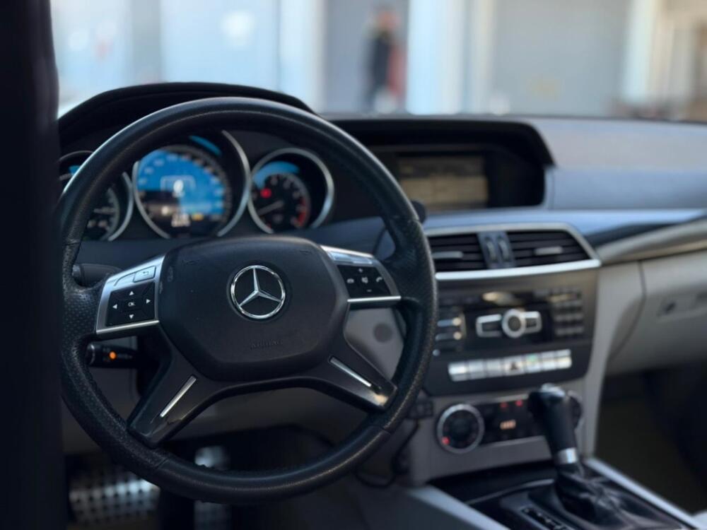 Mercedes Benz C 180