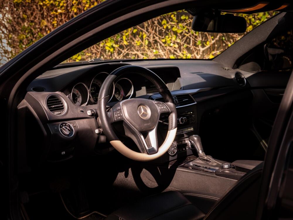 Mercedes Benz C 180