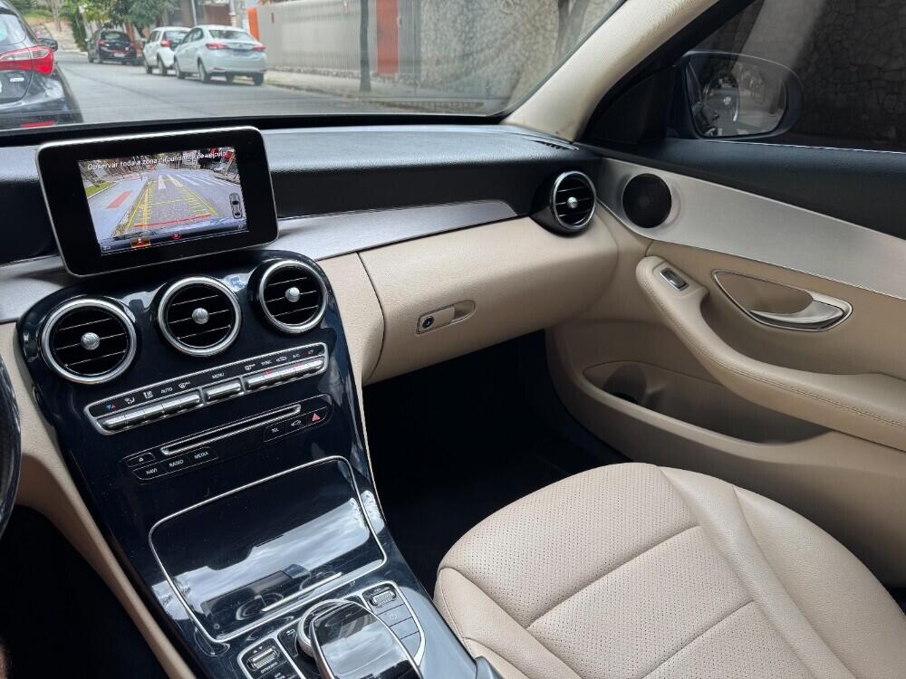Mercedes Benz C 180