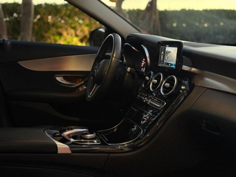 Mercedes Benz C 180