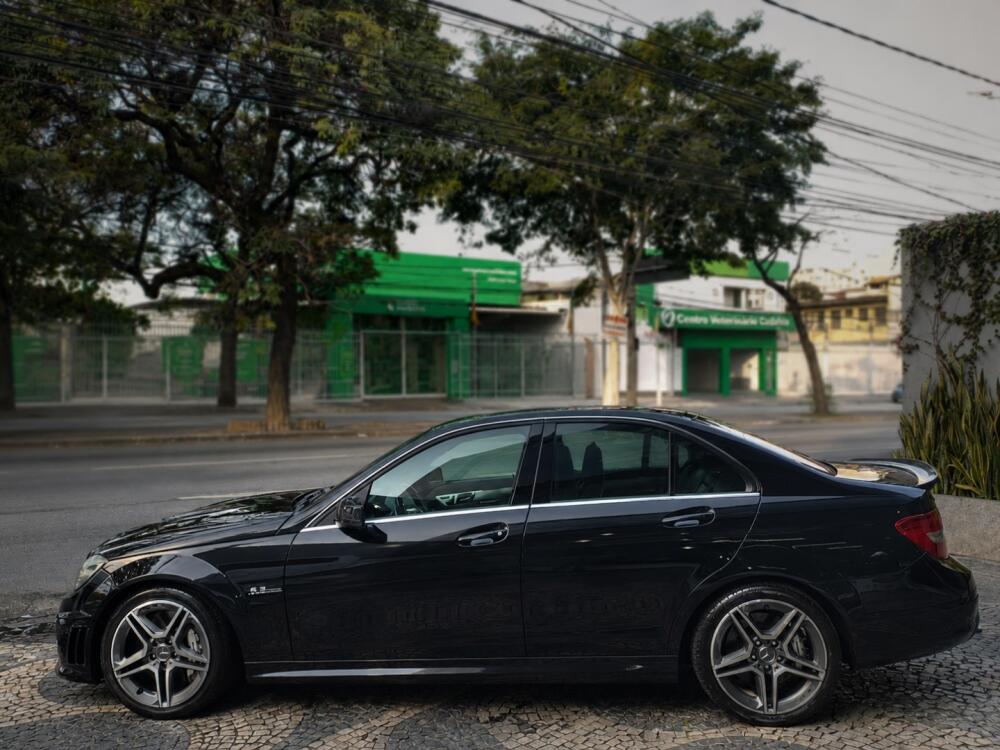 Mercedes Benz C 63 AMG