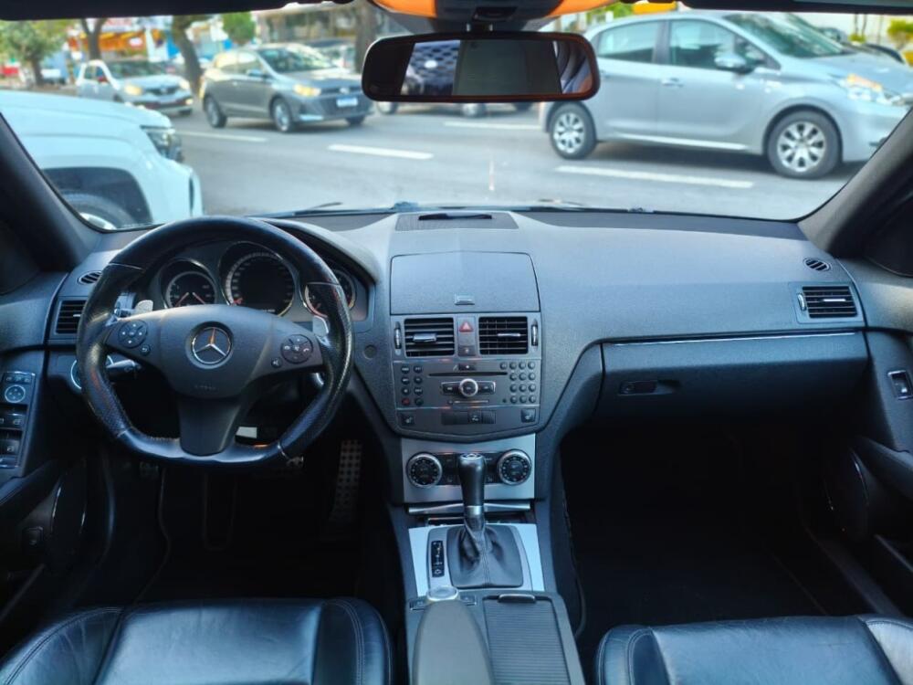 Mercedes Benz C 63 AMG