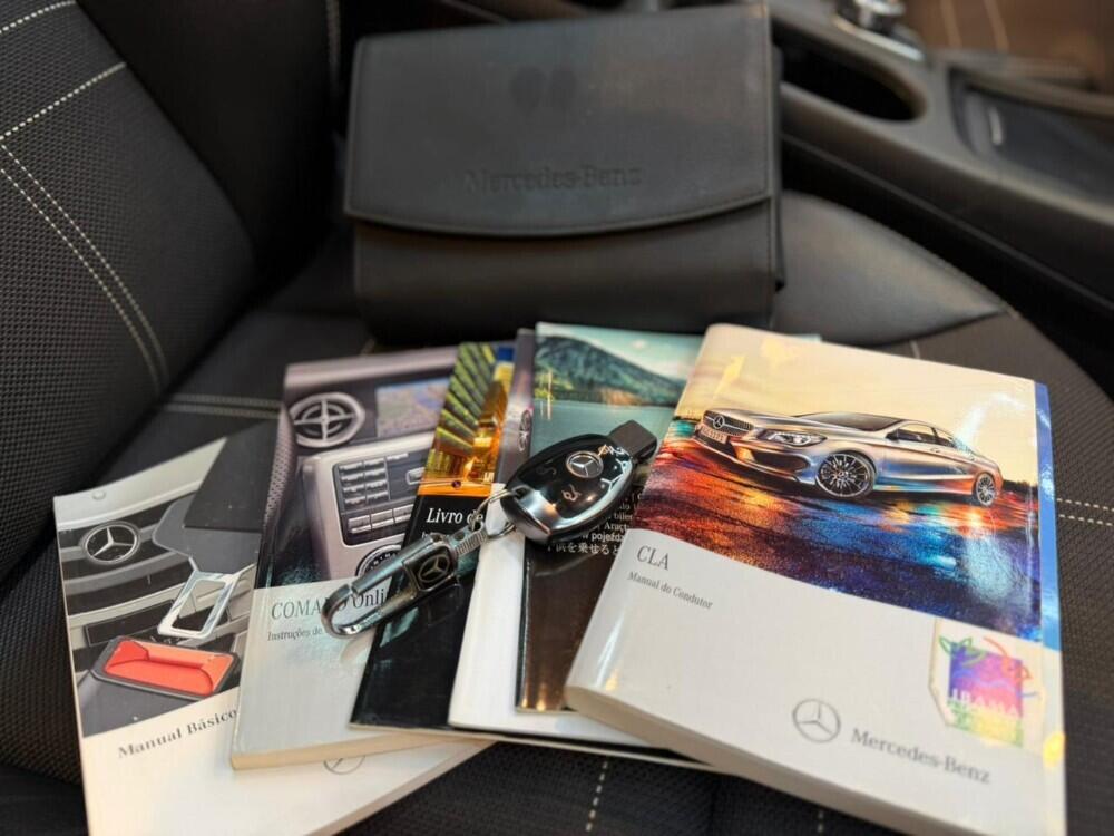 Mercedes Benz CLA 200