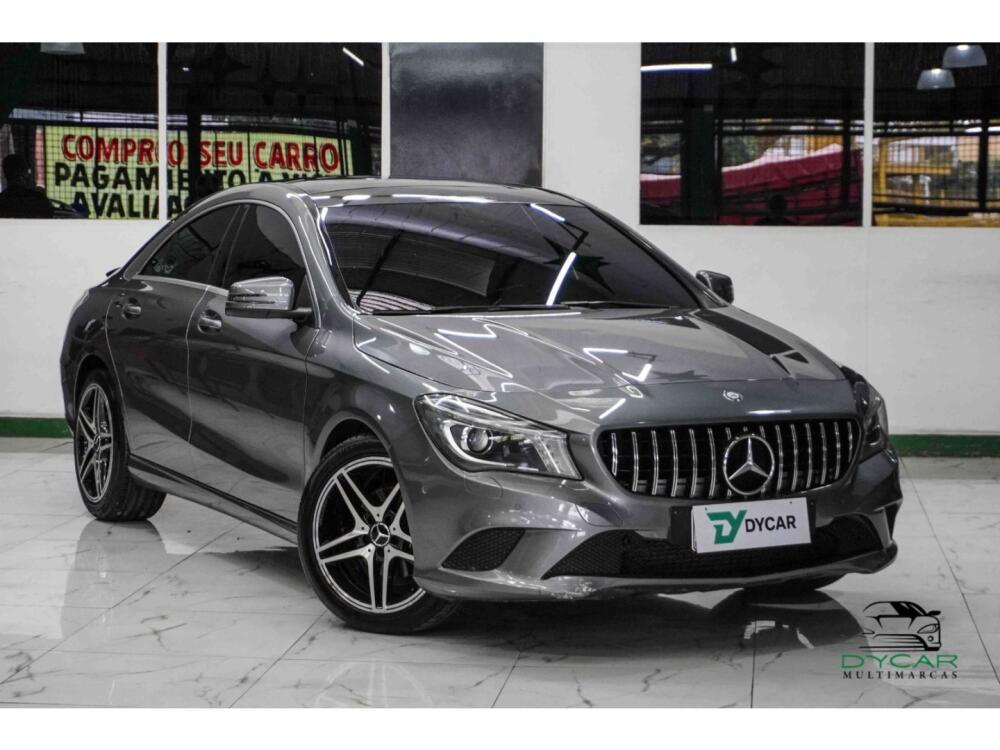 Mercedes Benz CLA 200