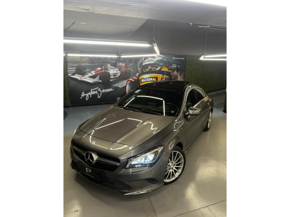 Mercedes Benz CLA 200